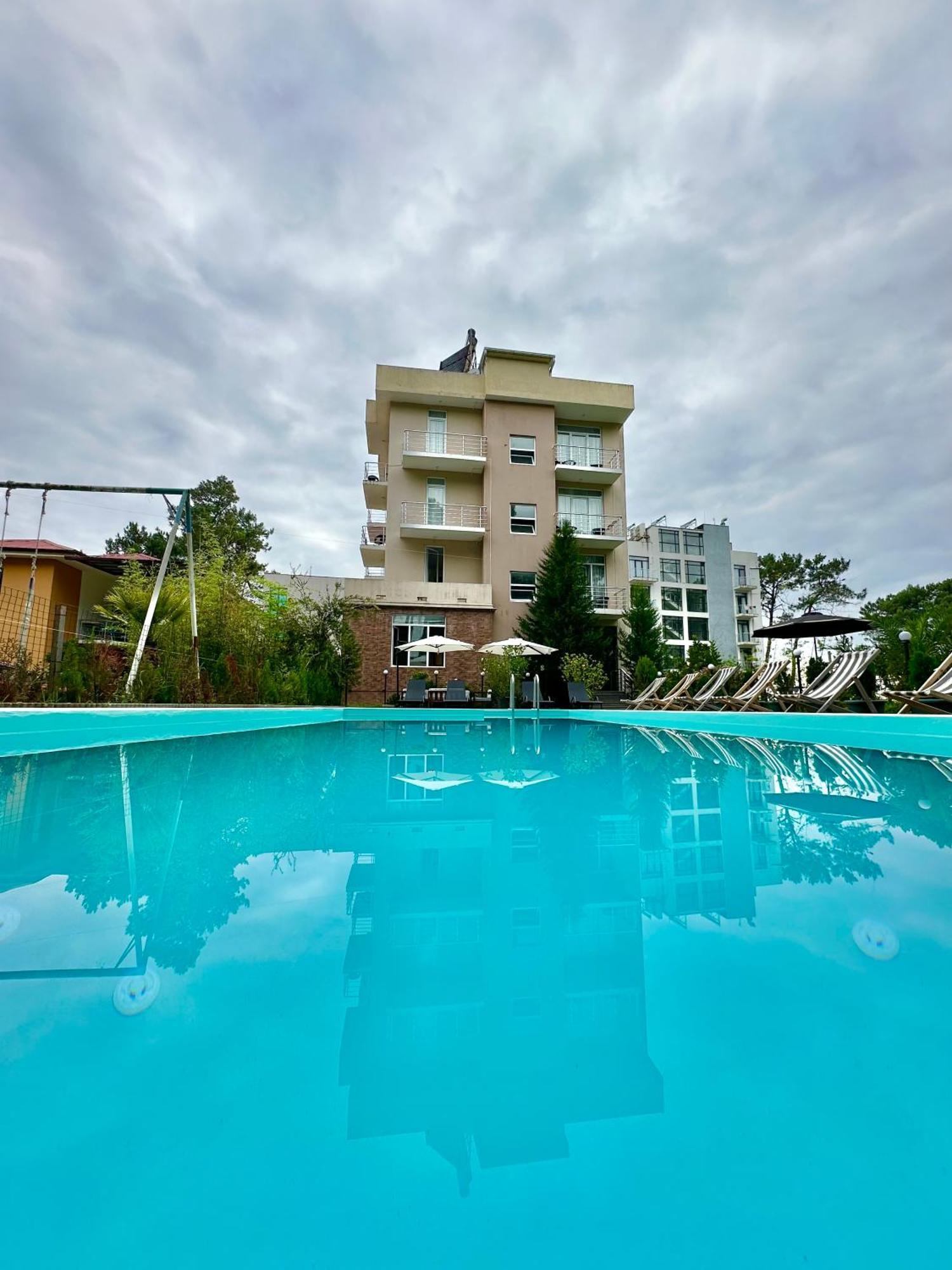 Hotel Molecule Шекветілі Екстер'єр фото