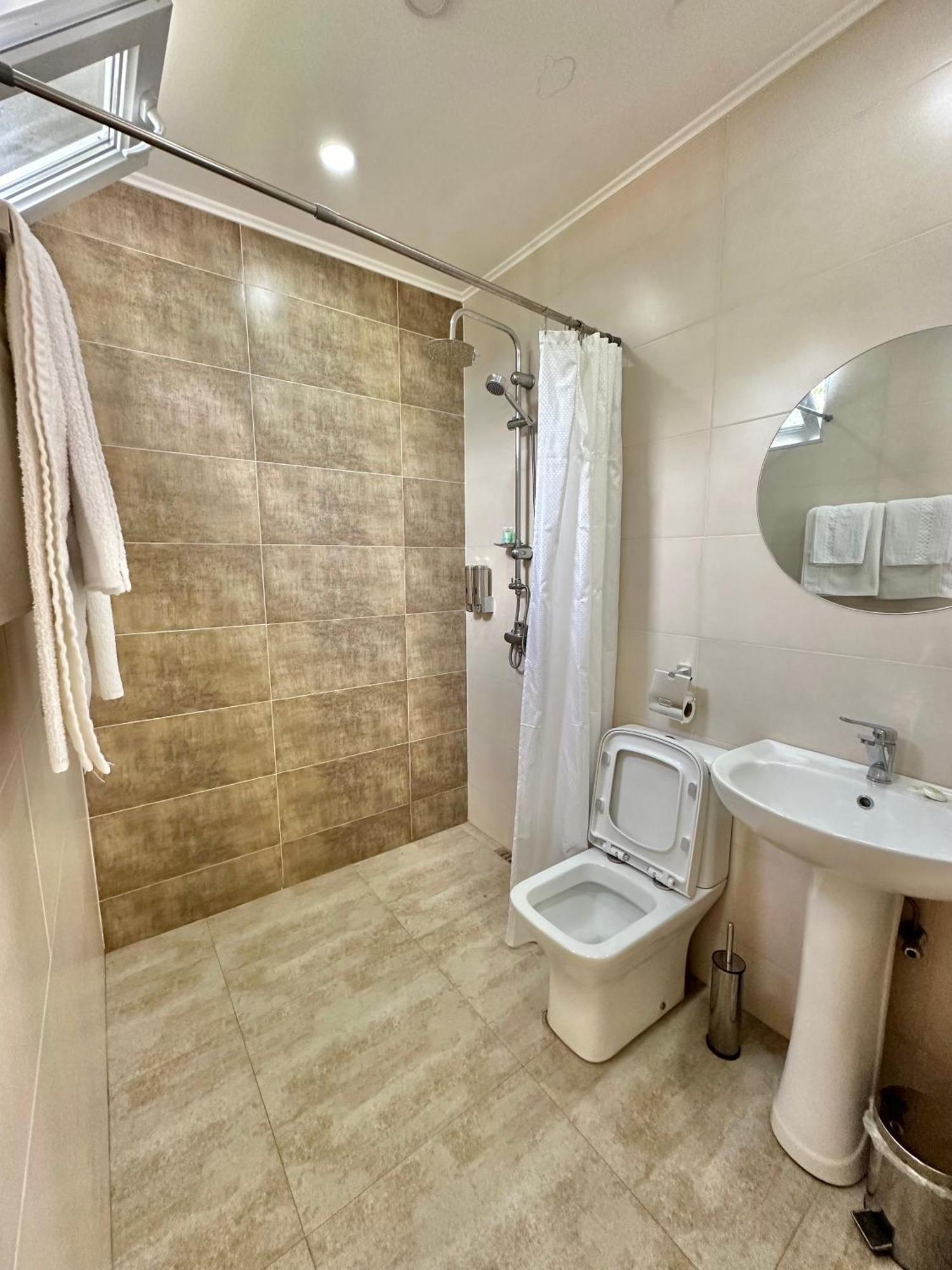 Hotel Molecule Шекветілі Екстер'єр фото